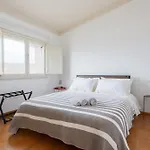 Attico Eleonora- Terrazza & Parcheggio In Centro Lägenhet *