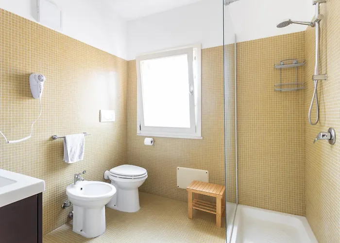 Attico Eleonora- Terrazza & Parcheggio In Centro Oristano